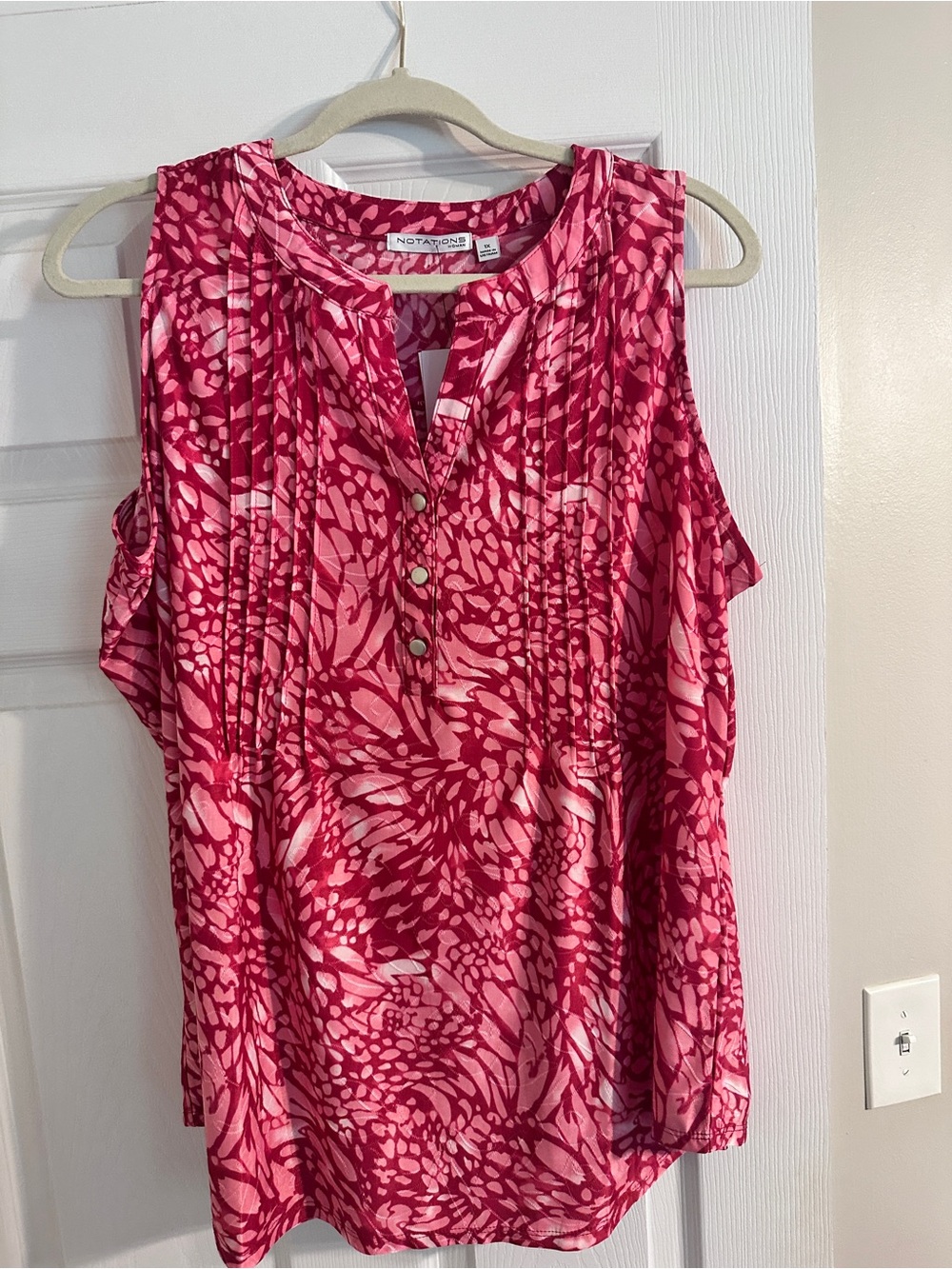 Notations Pink & Light Pink Pintuck Sleeveless Henley Tunic